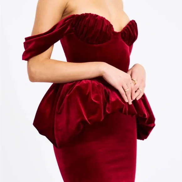 Abigail Velvet Off Shoulder Bubble Hem Peplum Maxi Dress - Picture 3 of 5